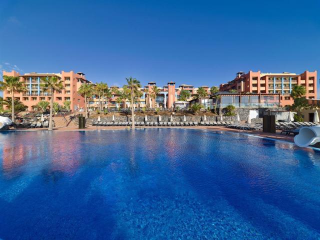9-3-18_Piscina-de-dia_0009ht.jpg