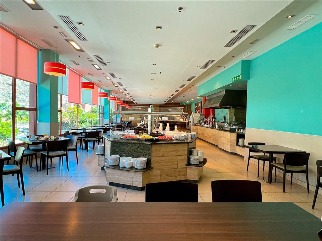 Buffet Restaurant (1).jpg