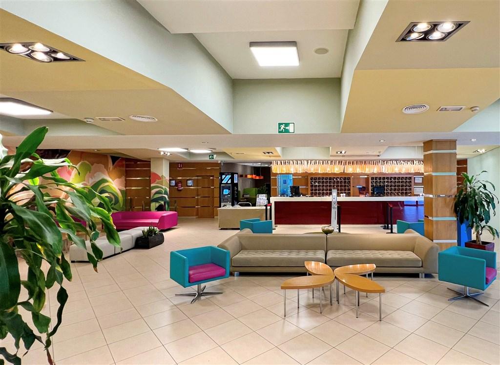 Reception - Editada.jpg