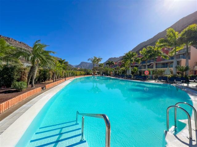 South Pool (4).jpg