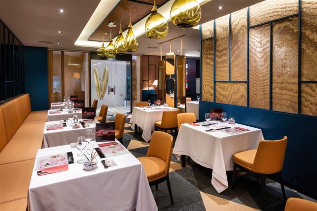 XJA_20_040 - Krystal fusion restaurant.jpg