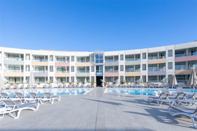 piscina eurostars las salinas-5.jpg