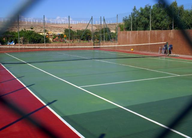 JARDINES-TENNIS1.jpg