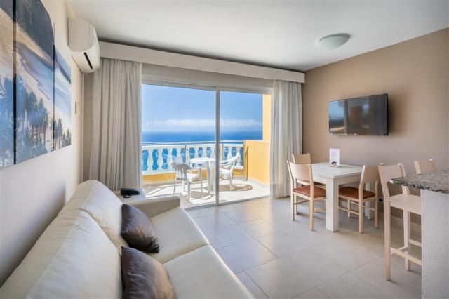 apartman superior sea view.jpg