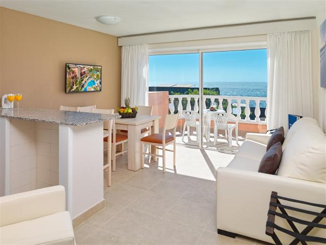 apartman superior sea view2.jpg