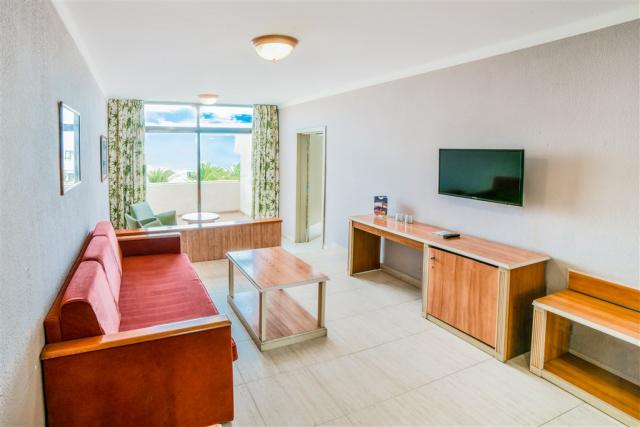 ACE - BEATRIZ PLAYA & SPA - Junior suite (3).jpg