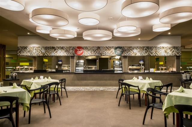 ACE - BEATRIZ PLAYA & SPA - Restaurant Buffet (7).jpg