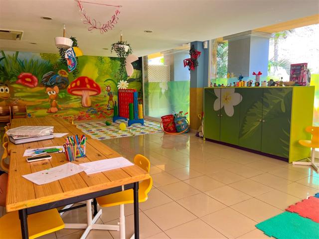 Mini club (4-12 years) (1).jpg