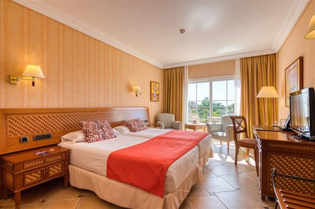 Double Room (2).jpg