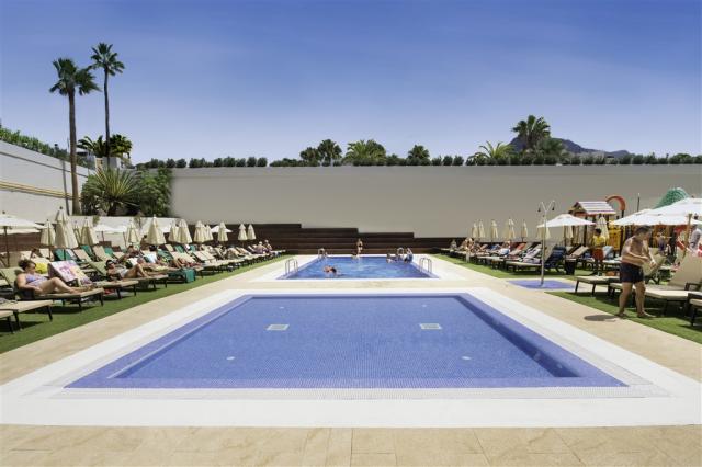 FANABE-COSTA-SUR-Pools-41.jpg