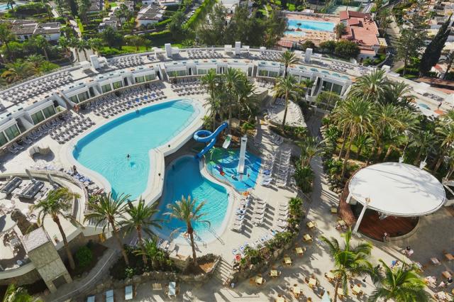 LPA - GLORIA PALACE SAN AGUSTÍN - Piscinas con rampas.jpg