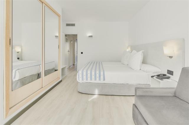 16. Gloria Palace San Agustín - Suite Familiar - habitación 2.j