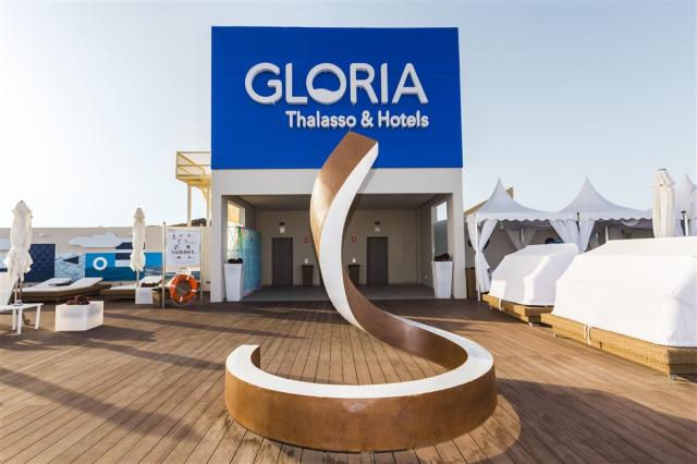 22. Terraza Chill Out Gorbea Gloria Palace San Agustin.jpg
