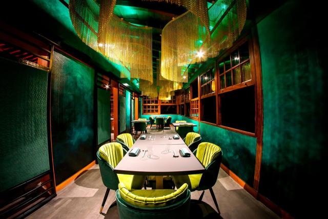 kensei-restaurant-lounge.jpg