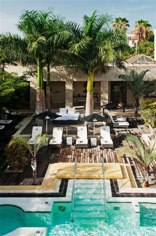 outdoor-solarium.jpg