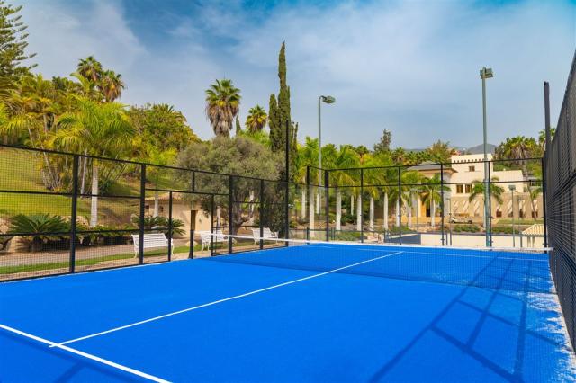 padel-court-1.jpg