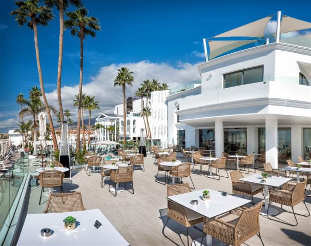 04h.Platinum-Terrace.jpg