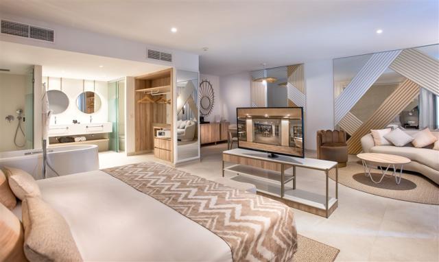 16a.Platinum-Suite.jpg