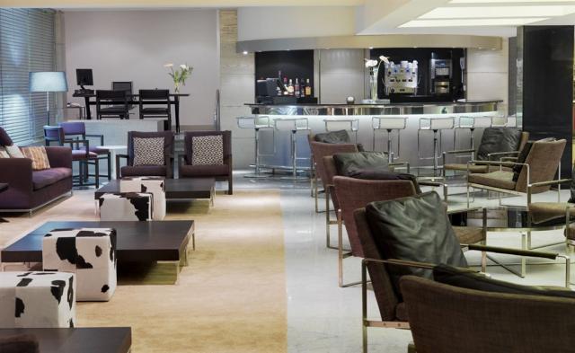 lobby bar10.jpg