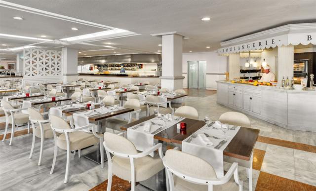 Yaiza buffet restaurant1.jpg