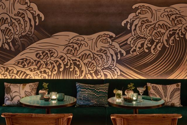 Seaside_Jameos_Pianobar-tableanddrinks-0631.jpg