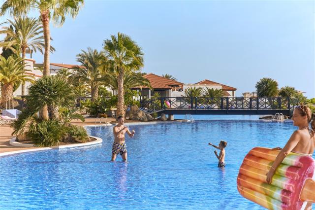 ACC_015343_AC3717264_ML-Fuerteventura-ActivityPool-025.jpg