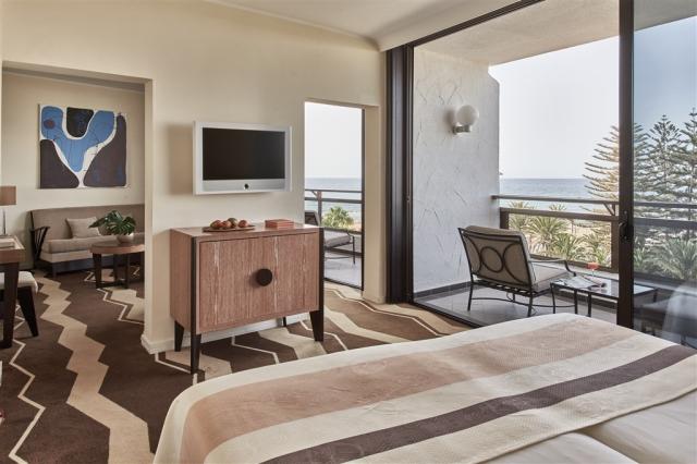 Seaside_Palm_Beach_Room_706-Suite Seaview-BrownBeige-0373_comp.