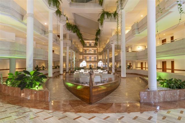 Lobby Area (I).JPG