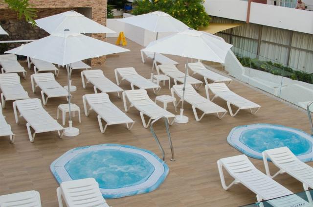 CataloniaPuntaDelRey jacuzzis (1)1.jpg