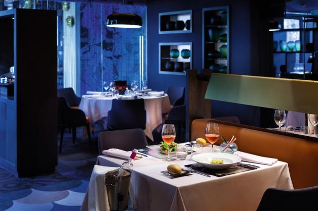 XOA_18_033 - Fusion restaurant.jpg