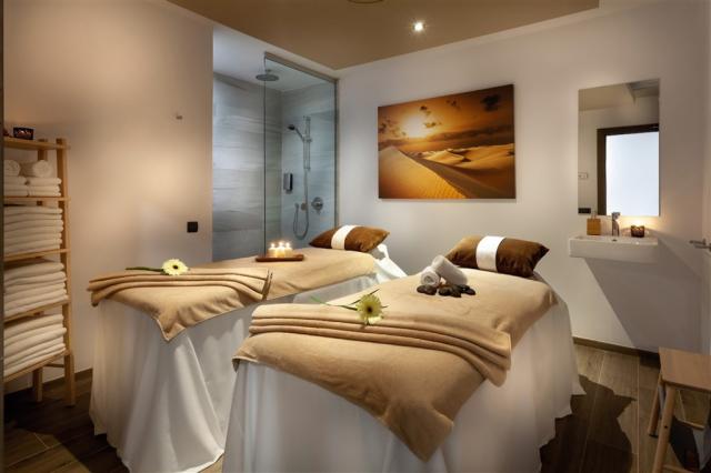 XOA_18_036 - Spa.jpg