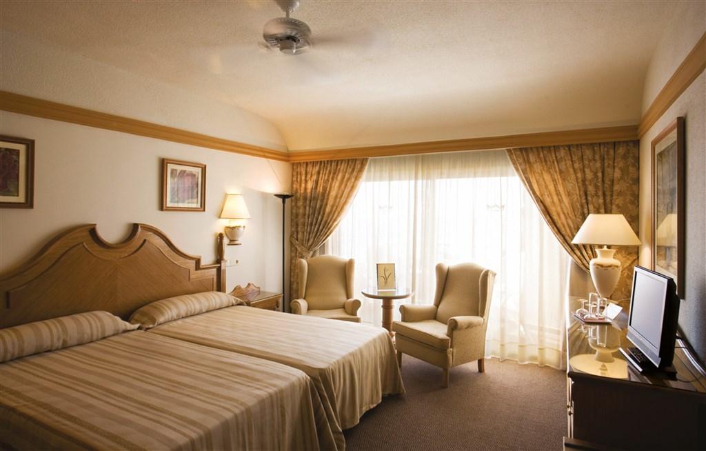 XTI_07_095 - Double room.jpg