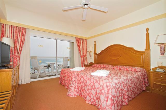 XTI_13_102 - Suite Type B.jpg