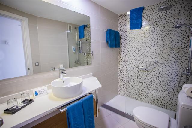 SWK-CDR-toilet.jpg
