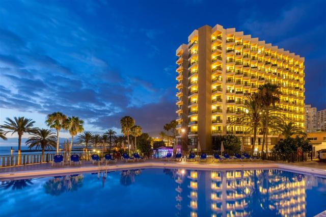 02SolTenerife-GeneralPoolNight1.jpg