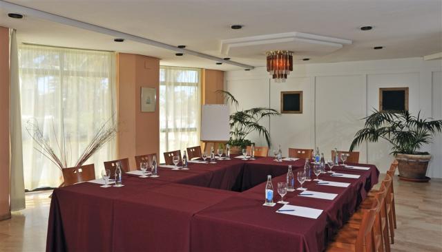 23SolTenerife-Meetings1.jpg