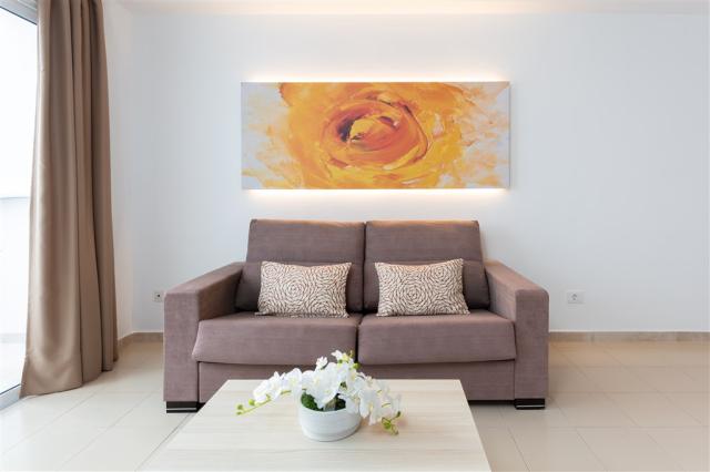 1 & 2 bed room (9).jpg