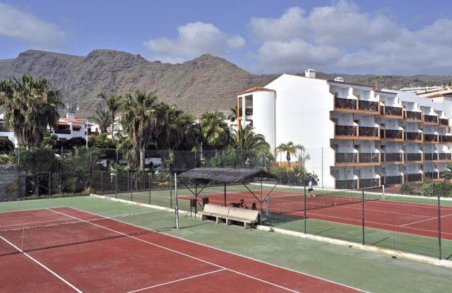 globales-tamaimo-tropical-pista-tenis1.jpg