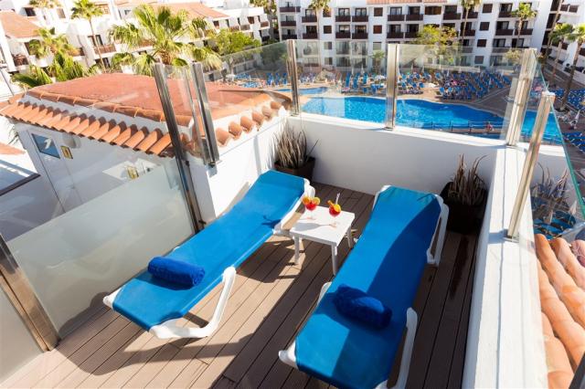 globales-tamaimo-tropical-terraza-jacuzzi-vistas-2.jpg