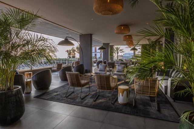RECEPTION TERRACE (1).jpg