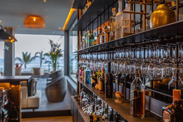 FARO BAR (4).jpg