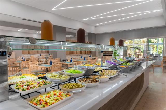 5 Buffet.jpeg