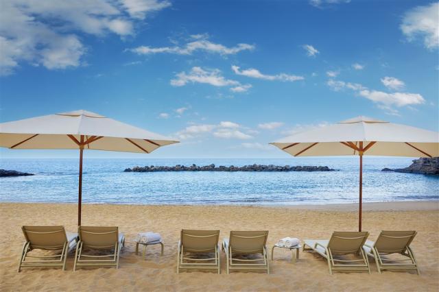 Abama Beach - Hotel Sunbeds.jpg