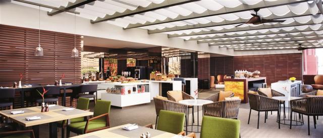 Club Lounge.jpg