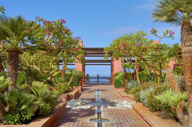 Persian Garden - 2.jpg