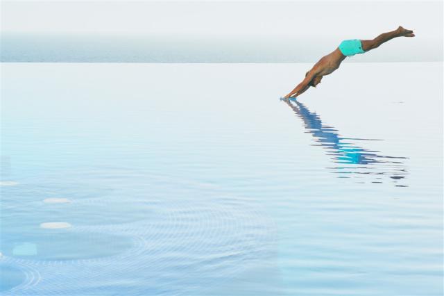 6 Gloria Palace Royal - Infinity Pool.jpg