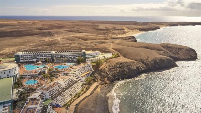 Sandos  Papagayo.jpg