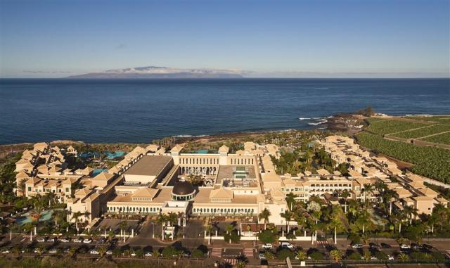 00aGranMeliaPalacioDeIsora-MainAerial.jpg