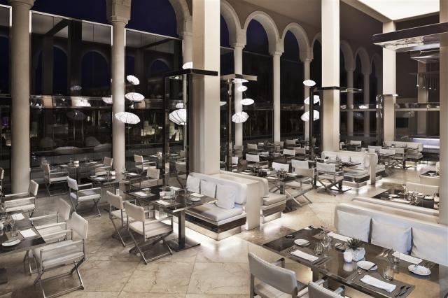 39aGranMeliaPalacioDeIsora-OceanClubRestaurant.jpg