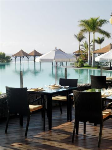 37cGranMeliaPalacioDeIsora-OasisRestaurtant.jpg